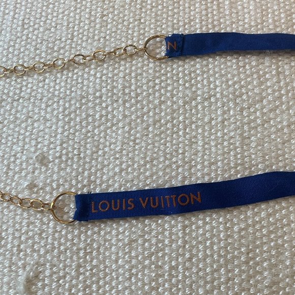 Handmade Mask Chain with Authentic Louis Vuitton Ribbon - Picture 2 of 4